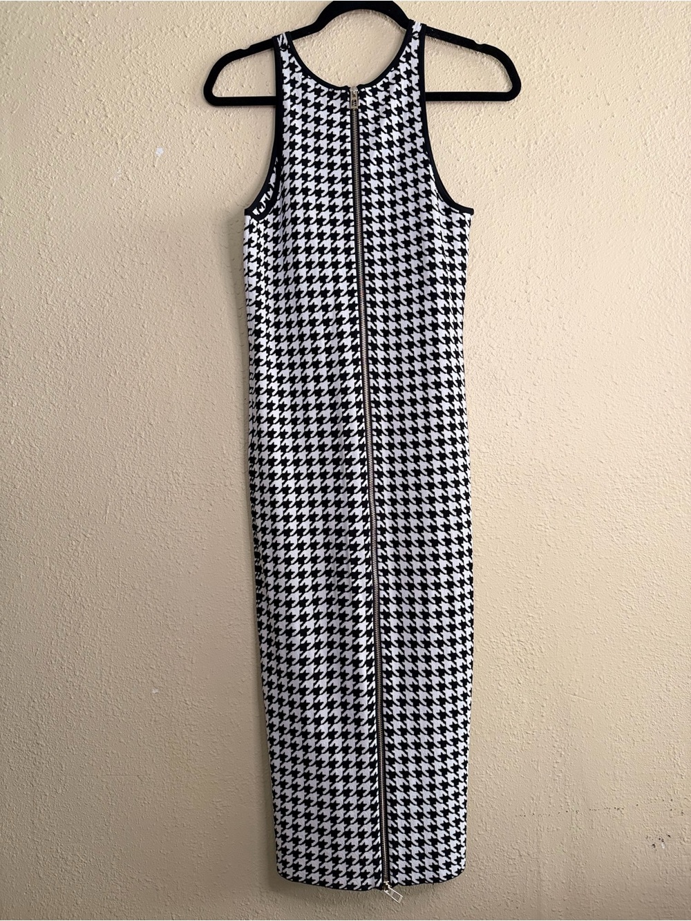 Good American | Black & White Houndstooth Bodycon Maxi Dress - Size 4 (XL) - Picture 4 of 8